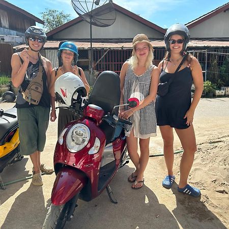 Vang Vieng Guesthouse Ngoại thất bức ảnh