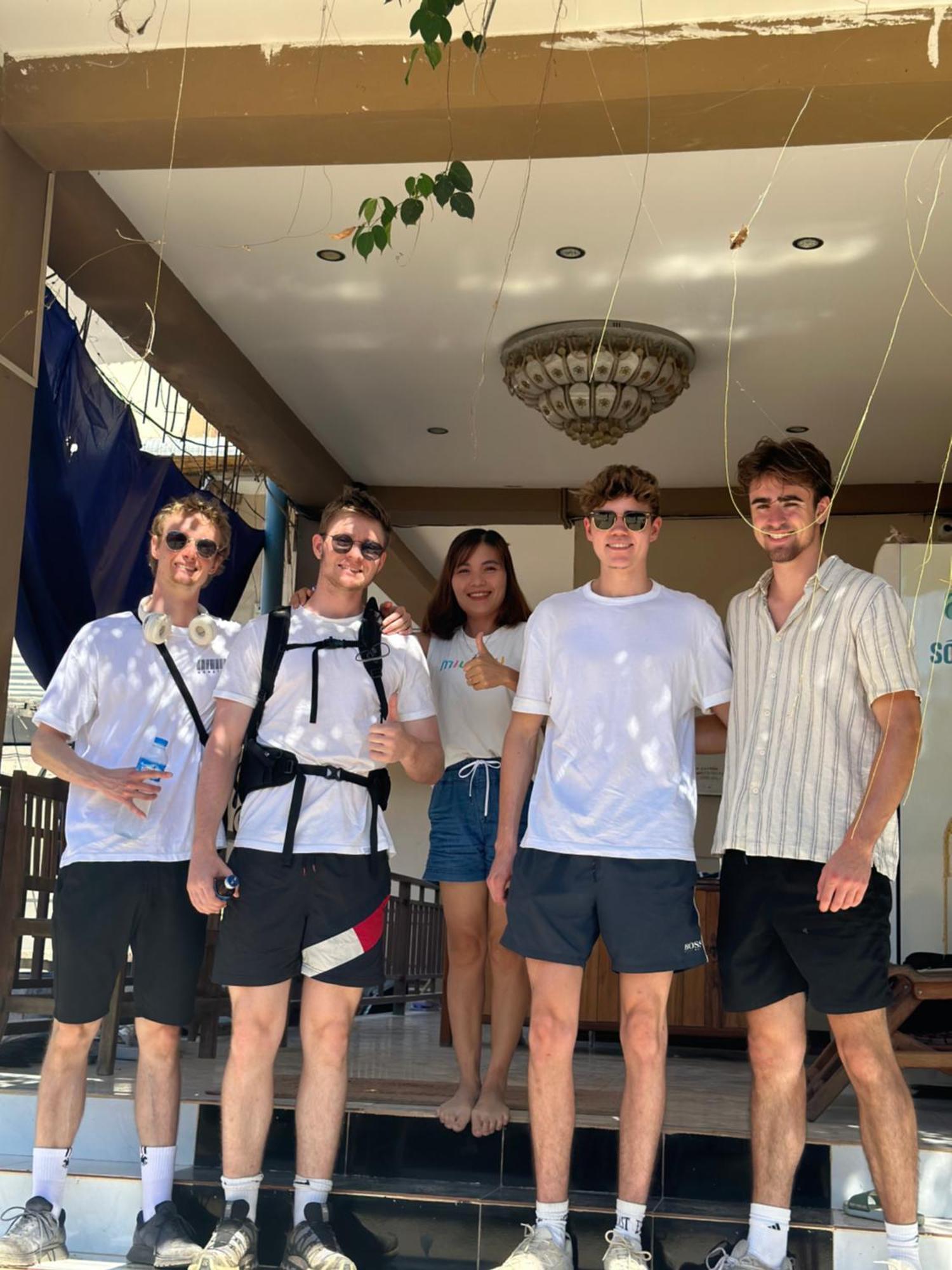 Vang Vieng Guesthouse Ngoại thất bức ảnh